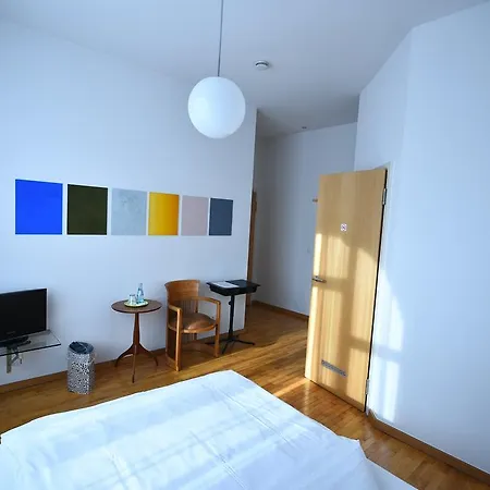 Art-hotel Robert Mayer 호텔 3*