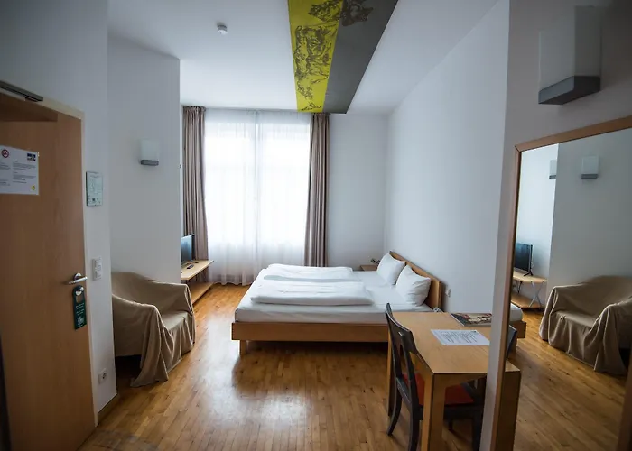 מלון Art-hotel Robert Mayer פרנקפורט