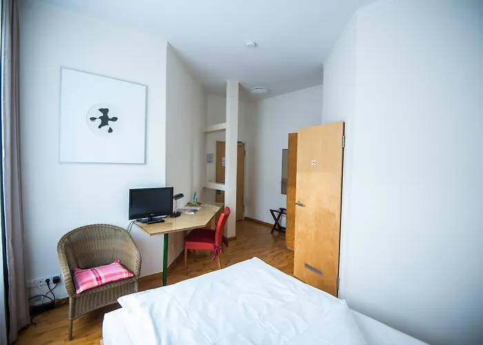 Art-hotel Robert Mayer מלון