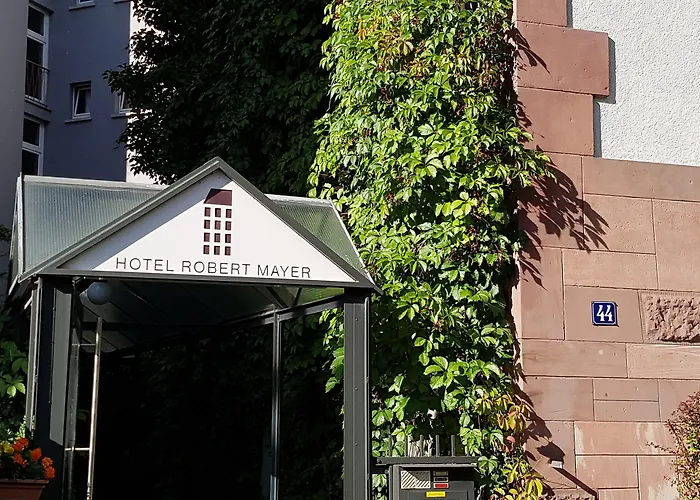 Отель Art-hotel Robert Mayer 3*