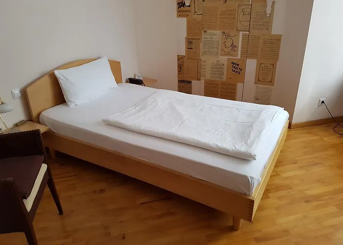 Отель Art-hotel Robert Mayer Франкфурт-на-Майне