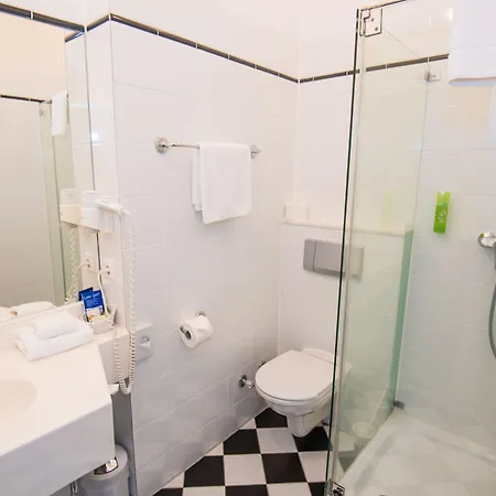 فندق Art-hotel Robert Mayer فرانكفورت