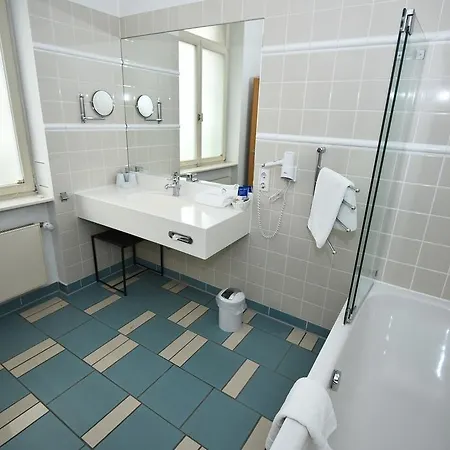 Art-hotel Robert Mayer فندق