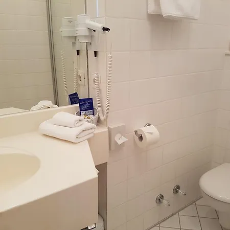 Art-hotel Robert Mayer فندق